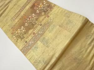 金彩横段に抽象花葉・唐草模様刺繍名古屋帯